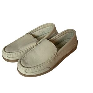 My Pillow All Season Women’s Moccasin Slipper Leather Beige Wide Width 7W